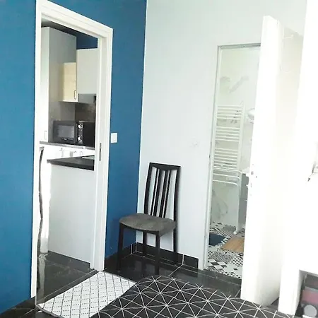 Maisonnette 28 M2 Au Fond Du Jardin Calme&confort Apartamento