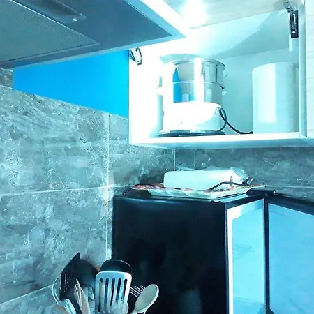 Maisonnette 28 M2 Au Fond Du Jardin Calme&confort Apartamento
