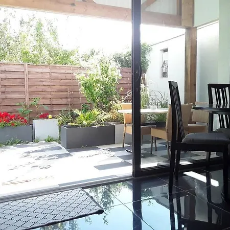 Maisonnette 28 M2 Au Fond Du Jardin Calme&confort Apartamento